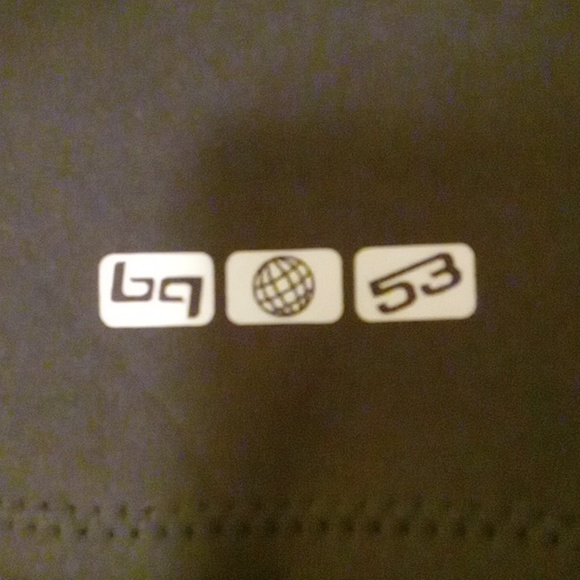 Mens wet suit. - Picture 4 of 5